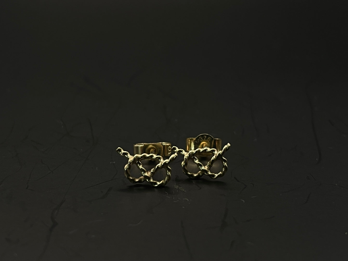 9ct Gold Stafford Knot Earrings