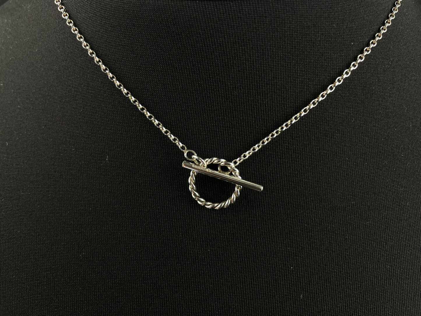 Twist me a T-Bar image 0