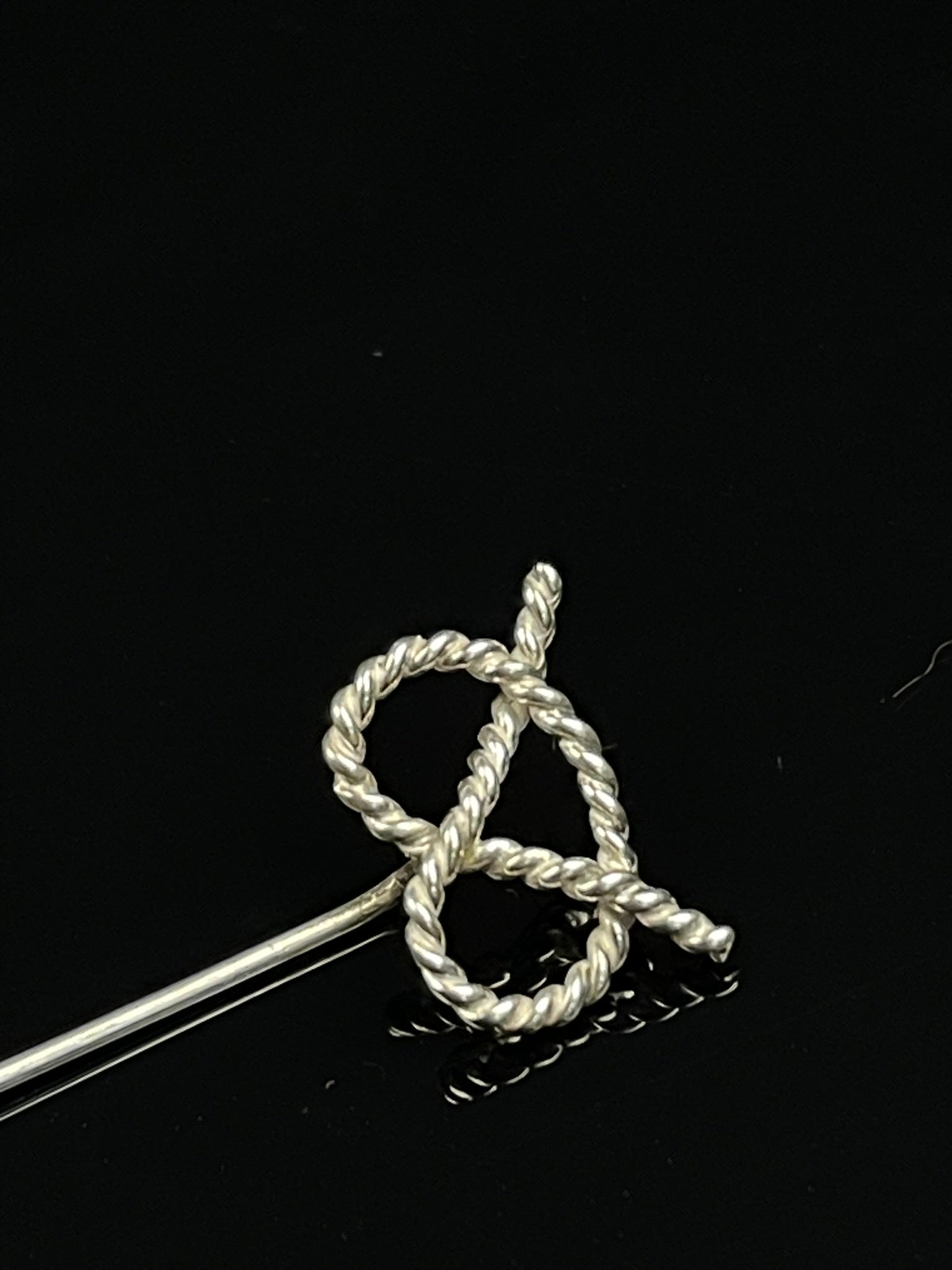 Stafford Knot Tie Pin image 2
