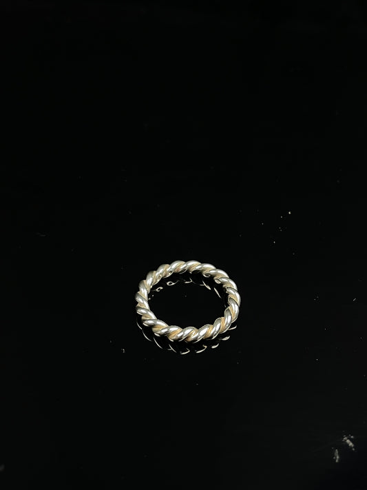 Chunky Twisted Ring image 0