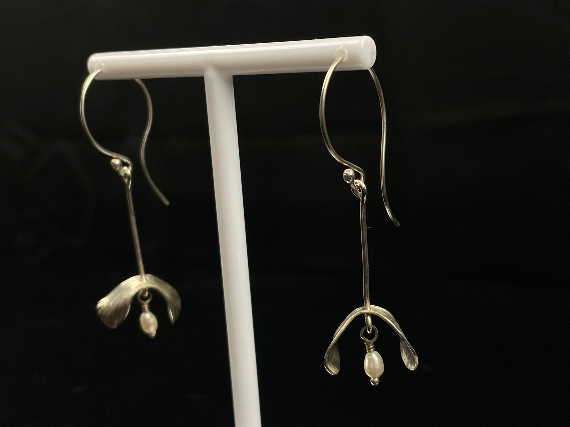 Simply Kiss Me Earrings image 3
