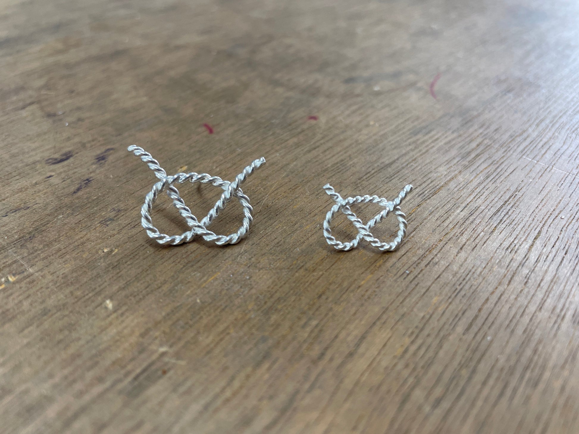 Staffordshire Knot Lapel Pin image 9