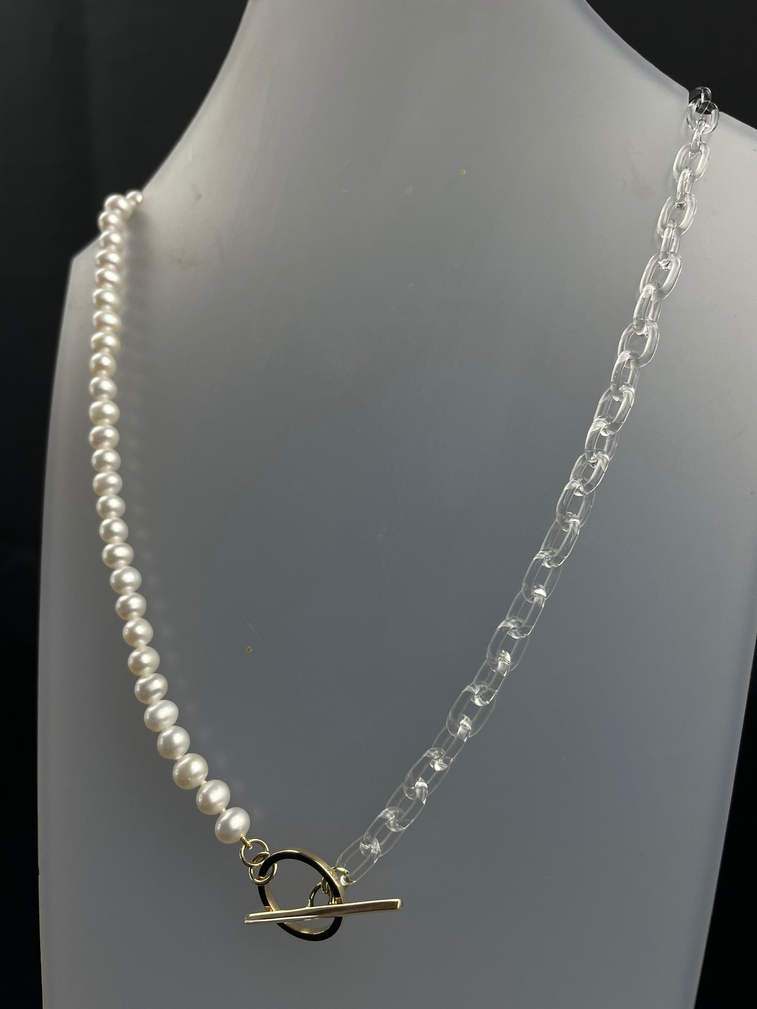 Freshwater Pearl and Glass Chain T.Bar Necklace image 7