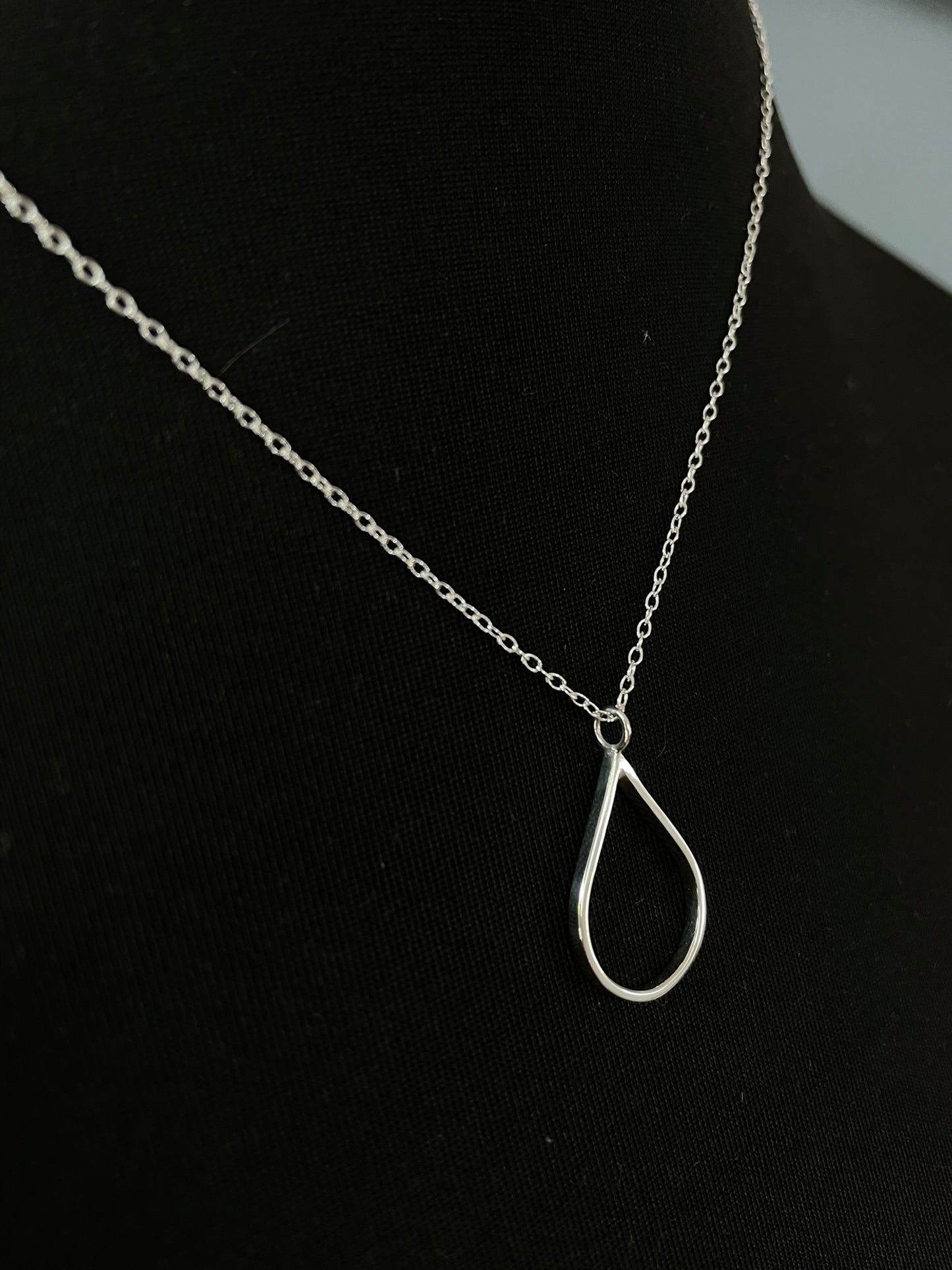 Rain Drop Pendant