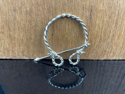 Sterling Silver Penannular Brooch image 0