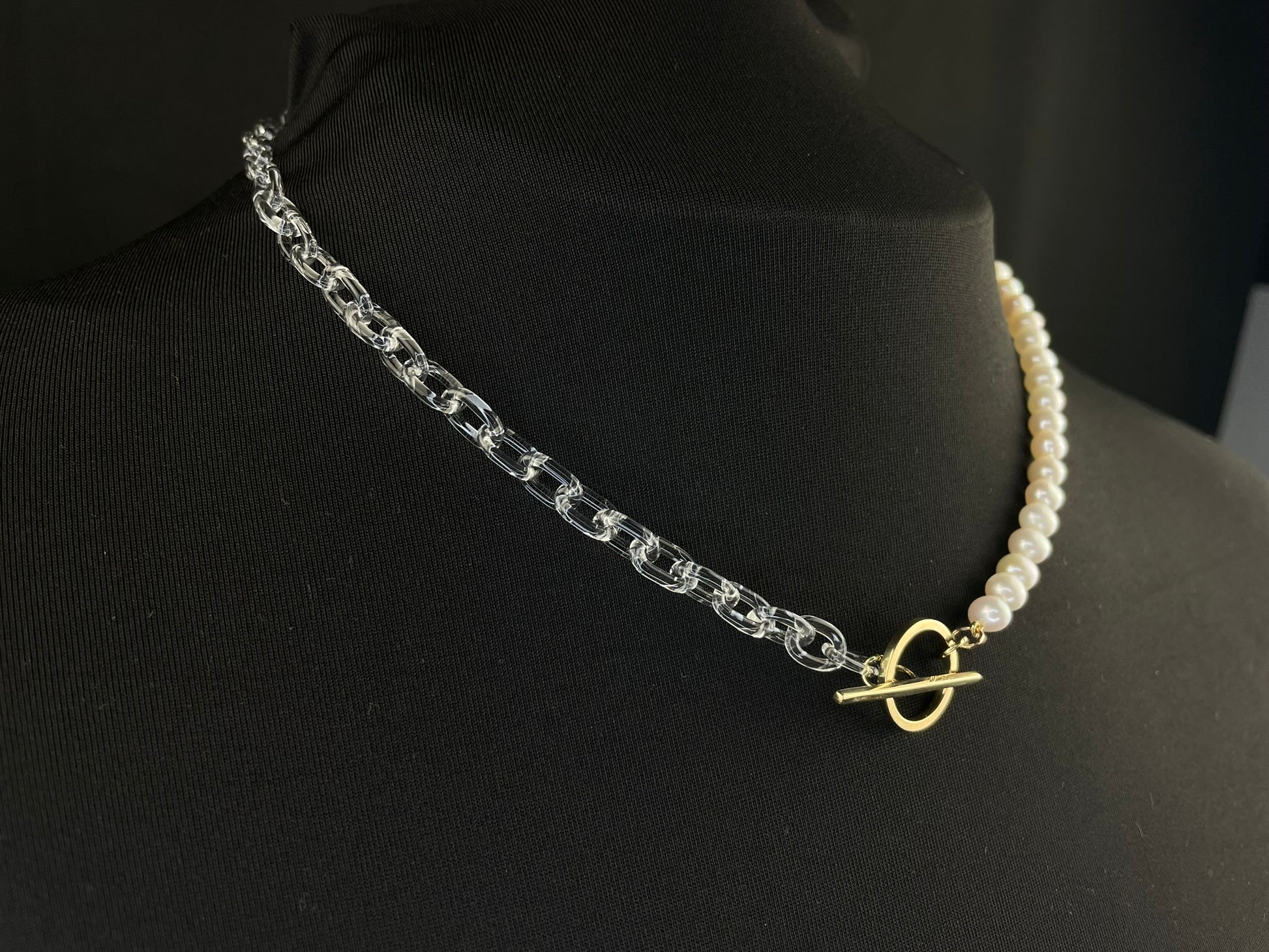 Freshwater Pearl and Glass Chain T.Bar Necklace image 5
