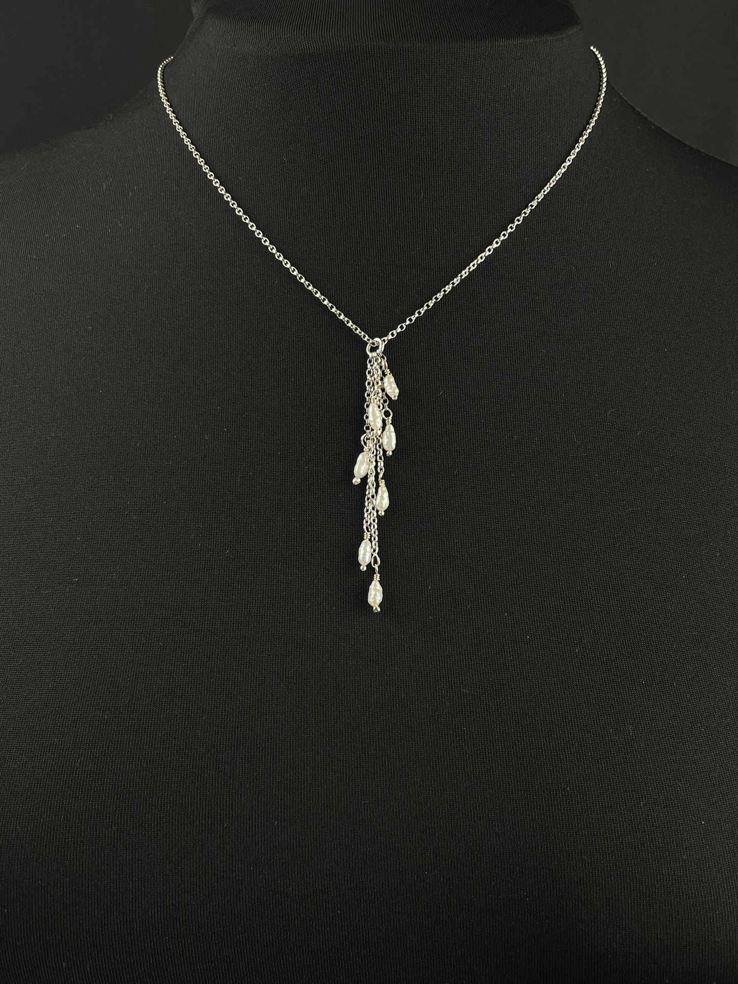 Waterfall Pearl Necklace image 1