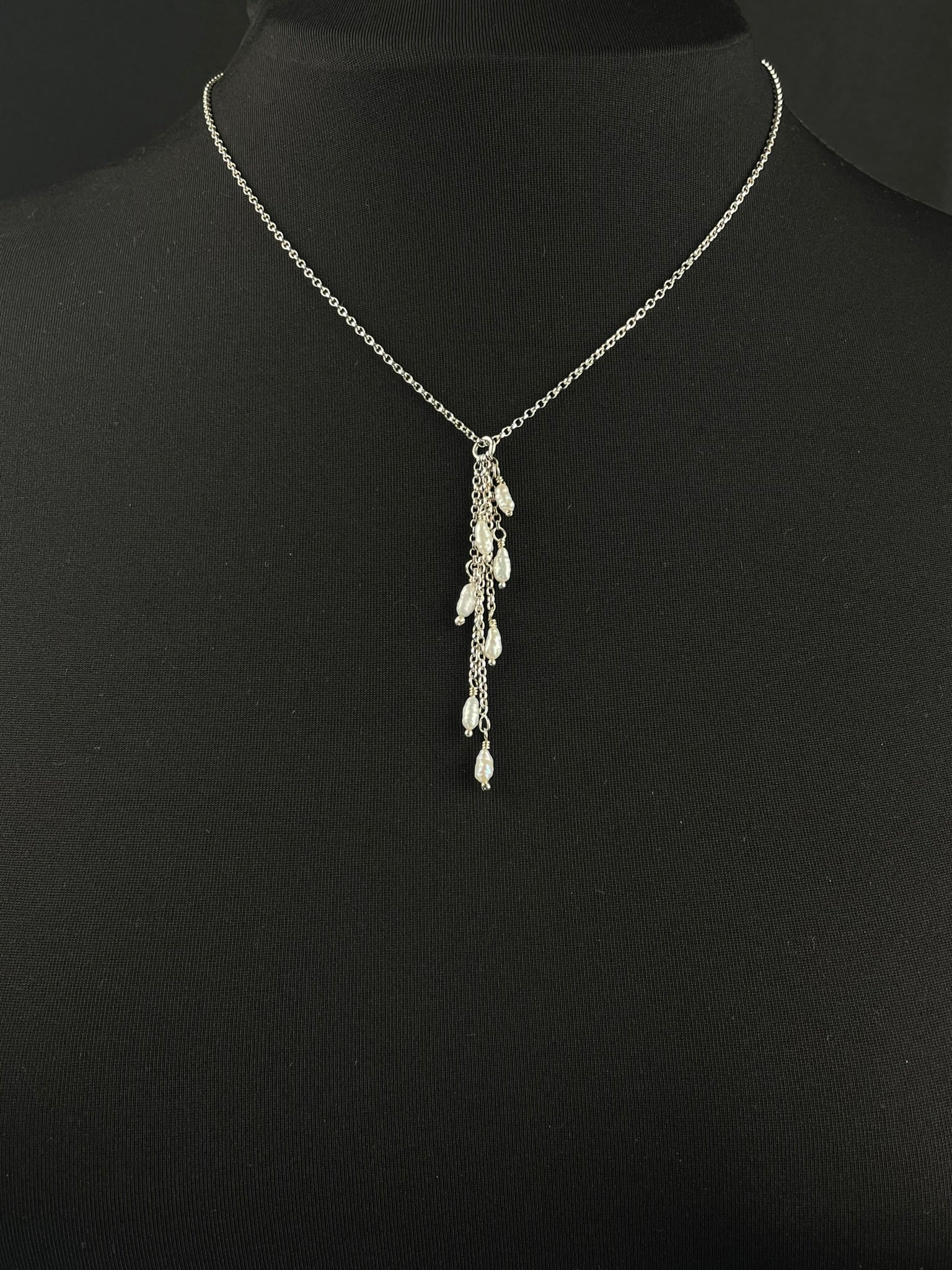 Waterfall Pearl Necklace image 1