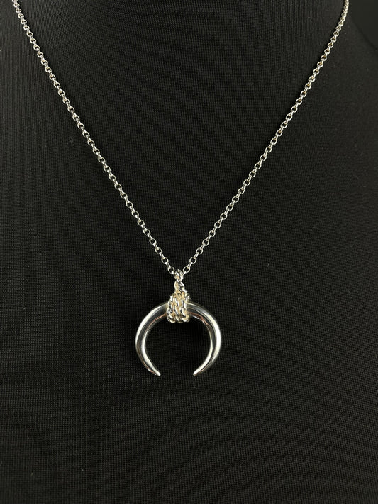 The Bulls Horns image 0